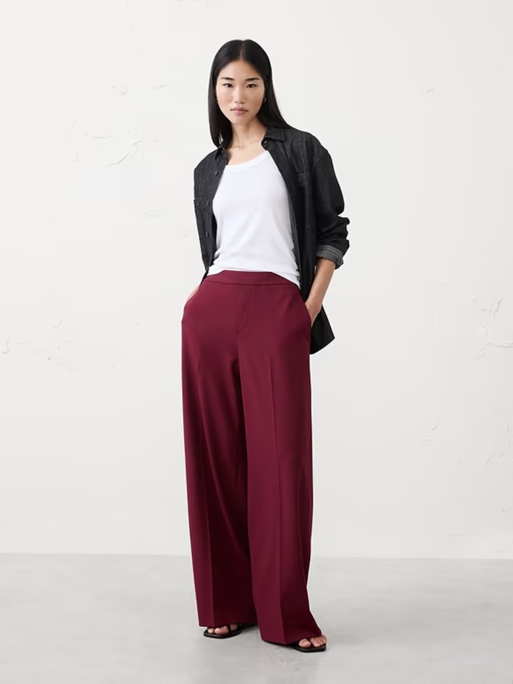 NWT Banana Republic Hayden Wide Leg Pull On Trouser Pants | Wine | 14